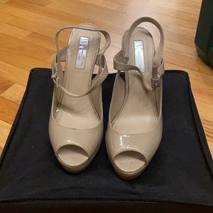 Nude cream Strappy platform sandals